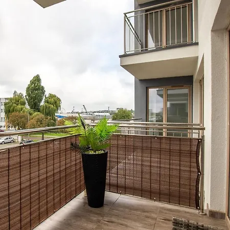 Horyzont - Kapitanski Mostek- Blisko Portu- Mozliwosc Wykupienia Sniadania Kołobrzeg