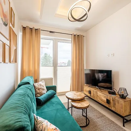 Apartment Horyzont - Kapitanski Mostek- Blisko Portu- Sniadania Kolobrzeg