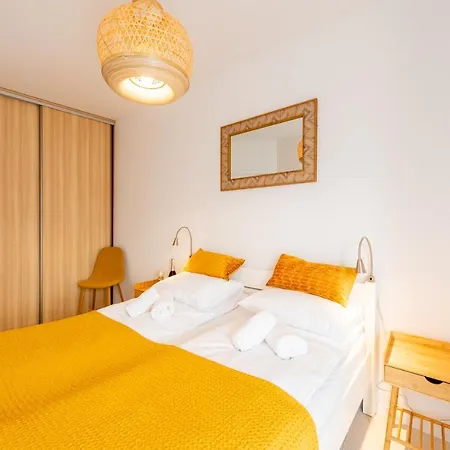 Horyzont - Kapitanski Mostek- Blisko Portu- Mozliwosc Wykupienia Sniadania *