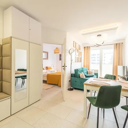 Appartement Horyzont - Kapitanski Mostek- Blisko Portu- Mozliwosc Wykupienia Sniadania