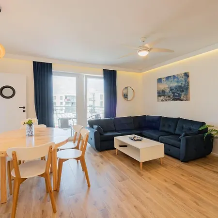 Apartment Horyzont - Kapitanski Mostek- Blisko Portu- Sniadania *