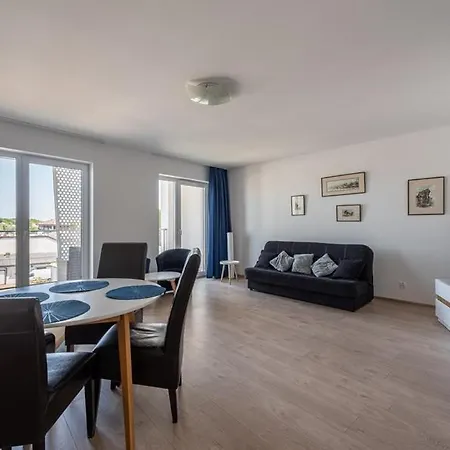 Horyzont - Kapitanski Mostek- Blisko Portu- Sniadania Apartamento Kołobrzeg