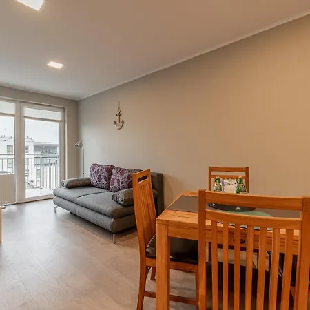 Apartment Horyzont - Kapitanski Mostek- Blisko Portu- Sniadania